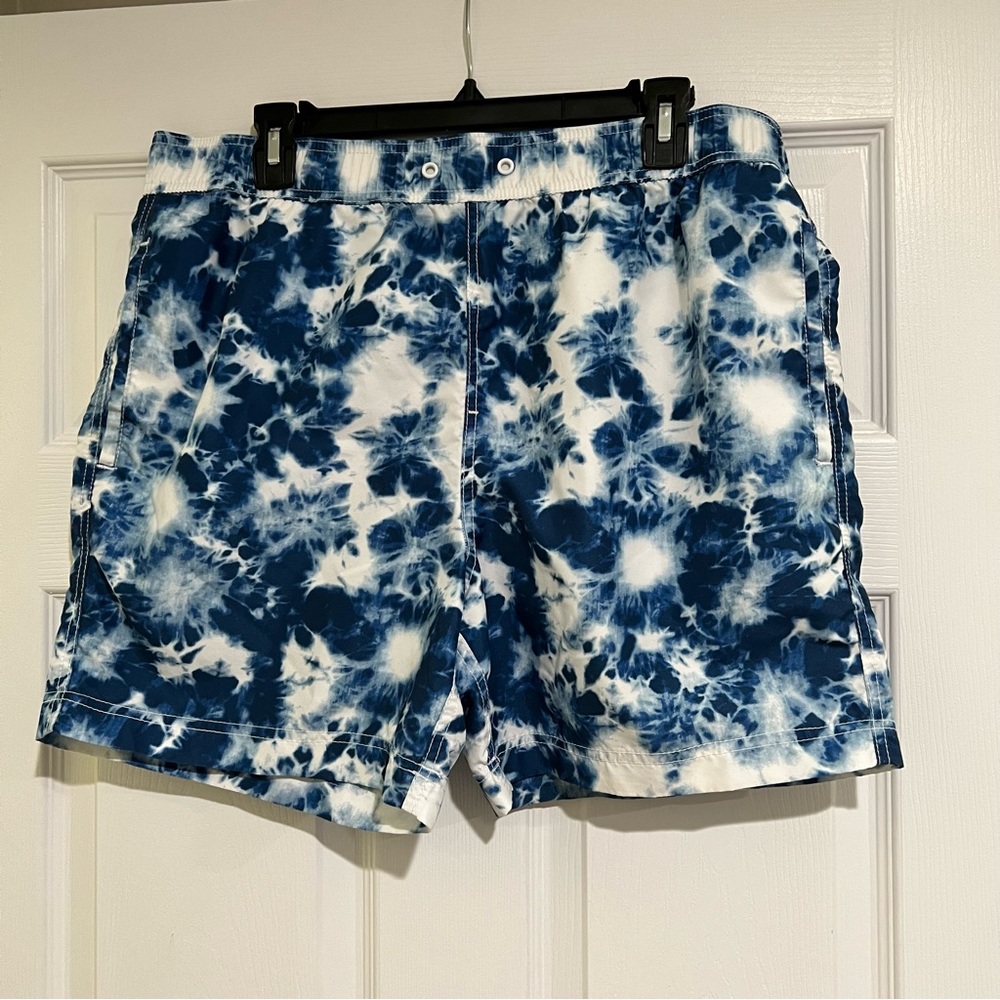 2 Aeropostale men’s Swim Shorts